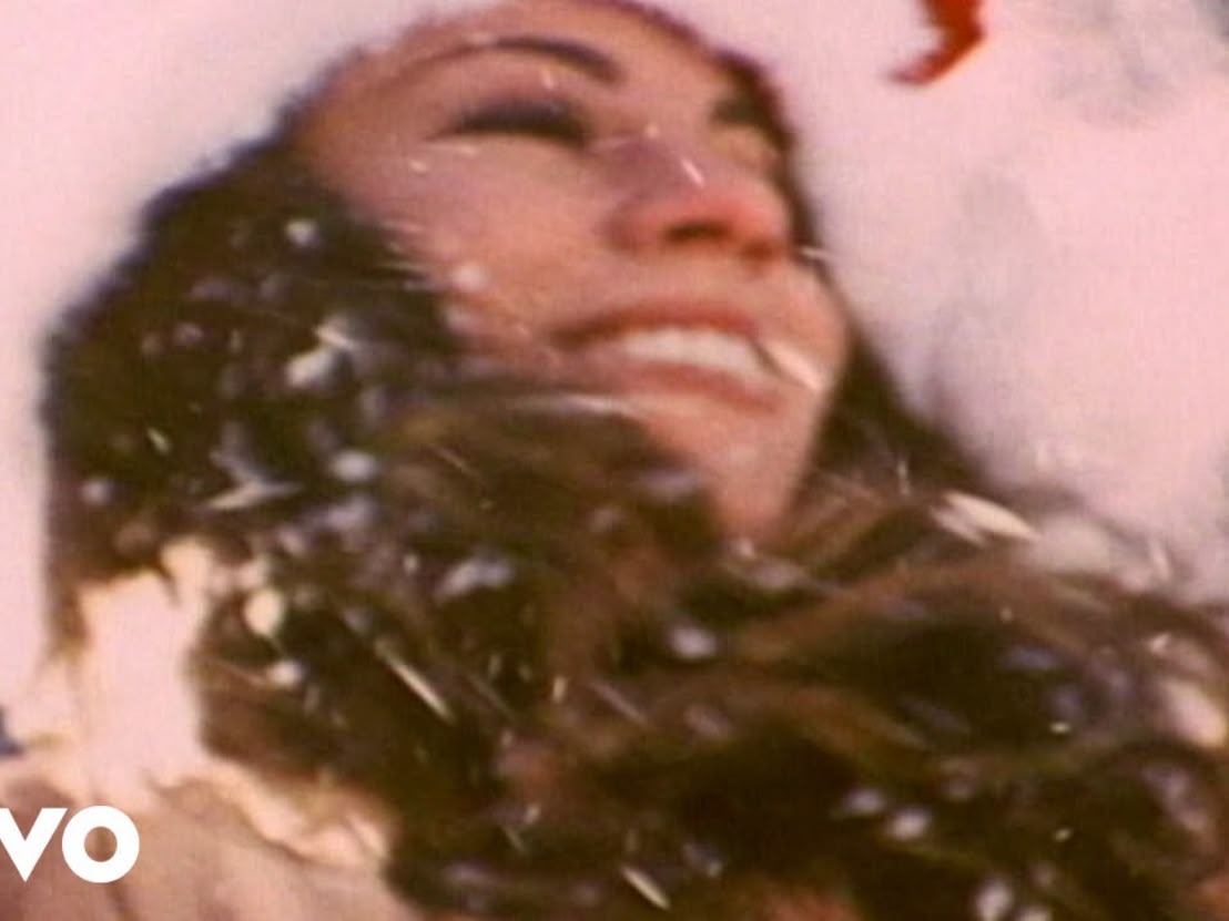 Mariah Carey - All I Want For Christmas Is You (Official Video)
